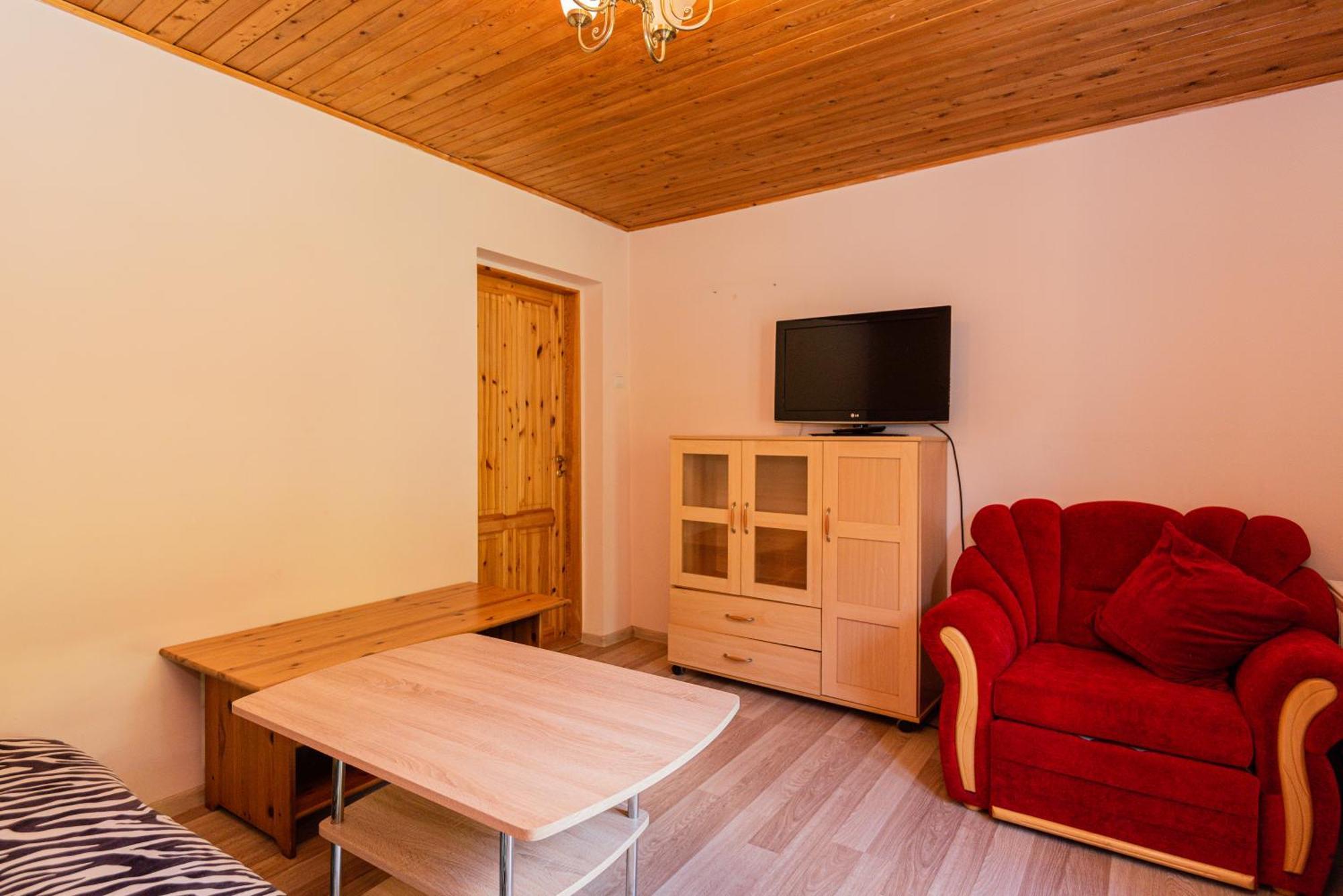Viski Vila Hotel Palanga Szoba fotó